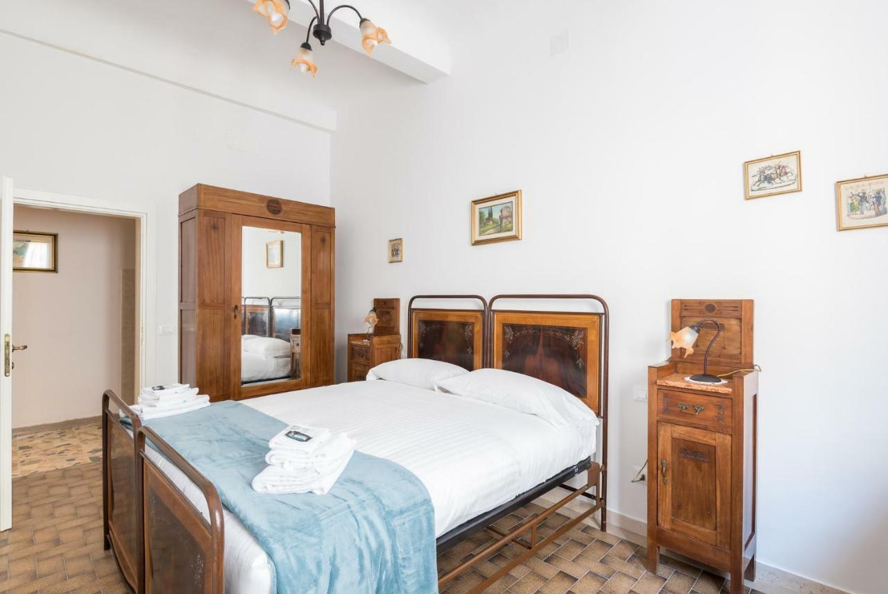 Le Grazie In Superb Location Apartamento Florencia