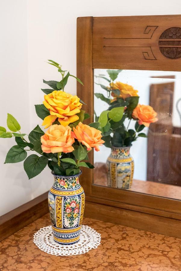 Le Grazie In Superb Location Apartamento